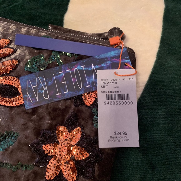 Violet Ray (Buckle) Clutch NWT - Picture 3 of 4